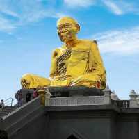 วัดละหารไร่ ไหว้หลวงปู่ทิม เกจิดังเมืองระยอง