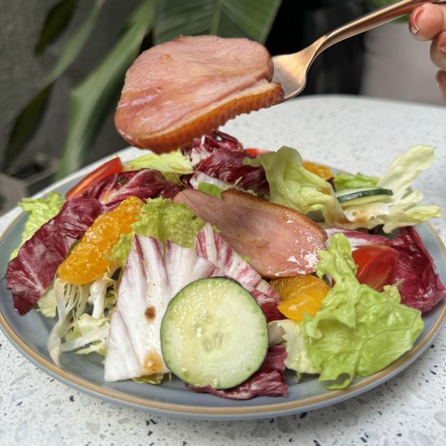 銅鑼灣抵食樓上cafe 