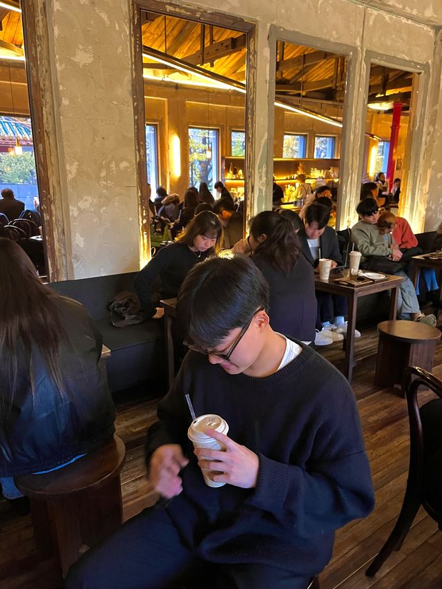 추운 겨울날 따뜻한 감성 제대로 느낄 수 있는 풍경맛집, 더 스팟 패뷸러스❄️