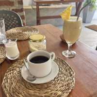 Lovely beach cafe