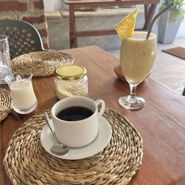 Lovely beach cafe