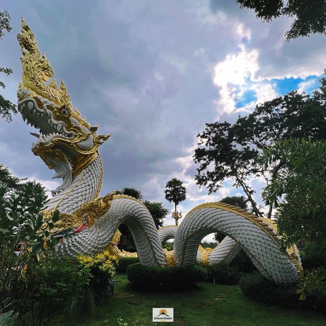 วัดพระธาตุโป่งดินสอ