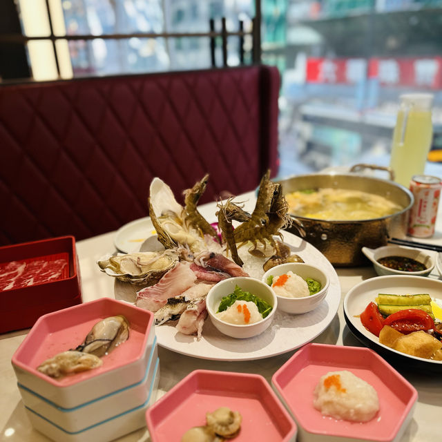 旺角荷李活商業中心新開火鍋酒樓