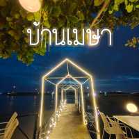 “บ้านเมษา” ร้านอาหารวิวแม่น้ำเจ้าพระยา