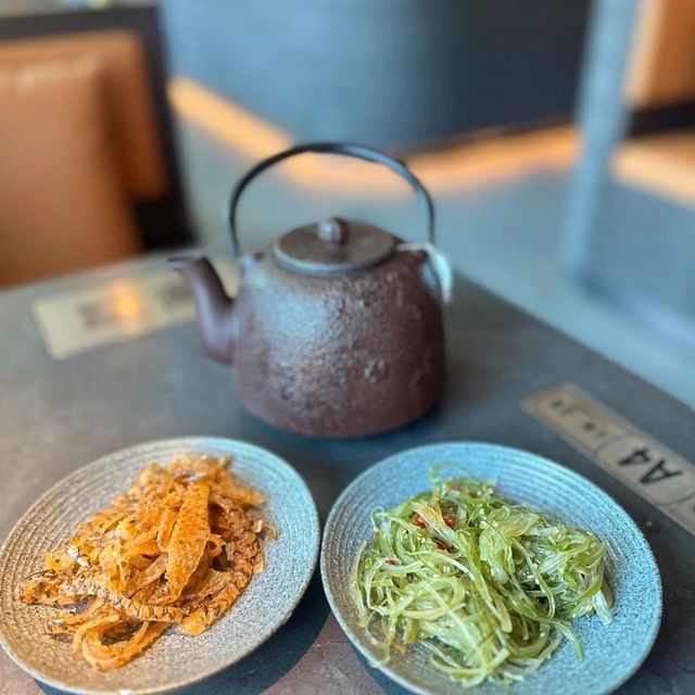 Igable 的青花椒牛油果鍋 vs 清涼椰子雞鍋