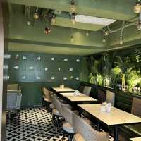  ☕️Library Restaurant and Bar