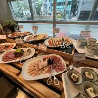 性價比高、食物優質、服務俱佳的自助餐