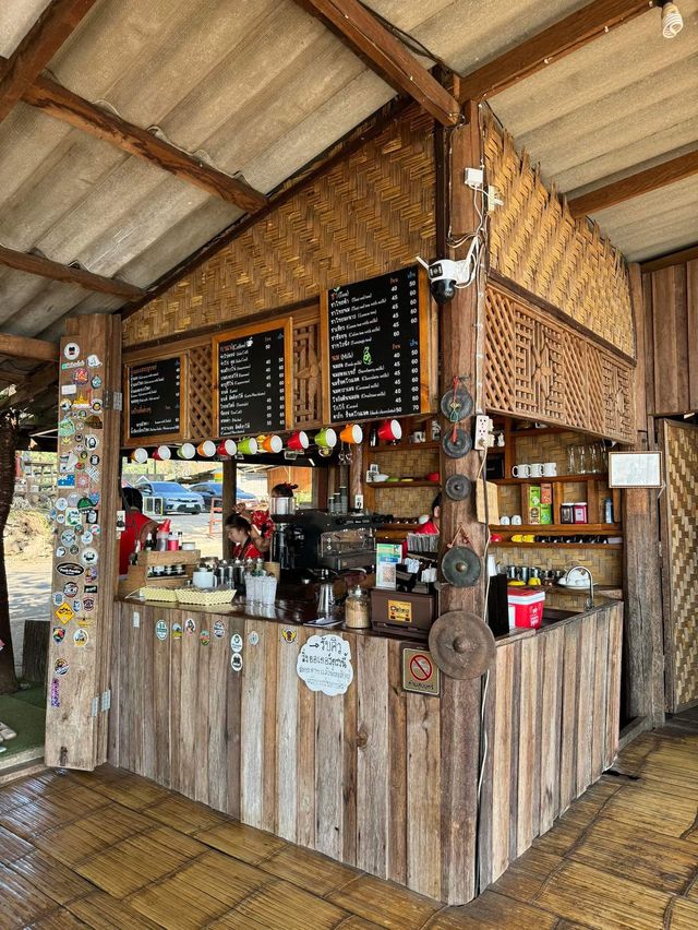 บ้านจ่าโบ่ แม่ฮ่องสอน🏞️