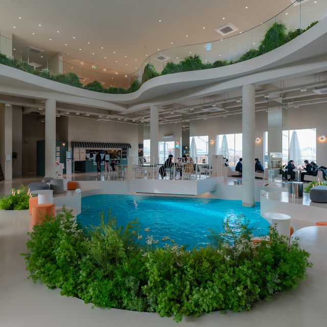 서울 근교의 에메랄드 빛 실내 호수🏝️