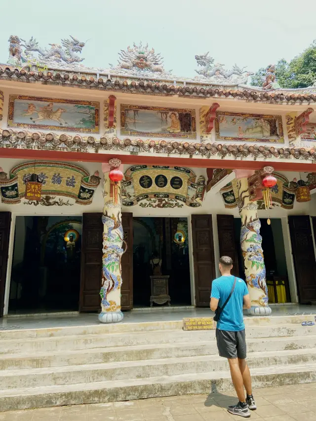 Magnificent caves & pagoda in a mountain ⛰️ 