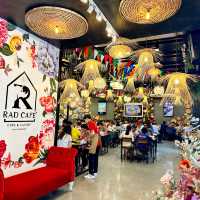 ร้านอาหาร แรดคาเฟ่ สุพรรณบุรี