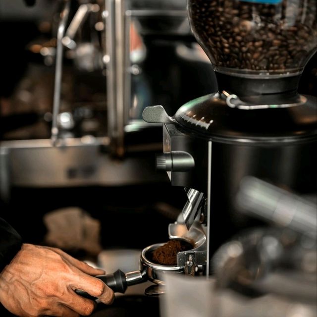 Tiny Paradise Coffee 東京都 門前仲町駅から徒歩10分、東寄りに歩くと