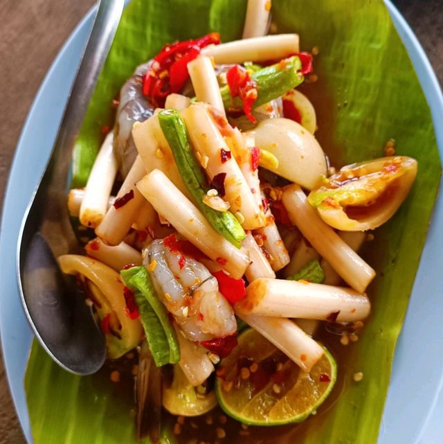หาดเจ้าหลาว #ร้านอาหาร #สุดทางรัก