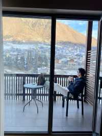 กระท่อมกลางขุนเขาที่ Kazbegi