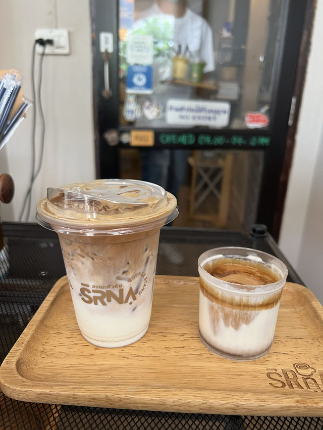 Srna สรณะ ร้านกาแฟใจกลางเมืองหัวหิน