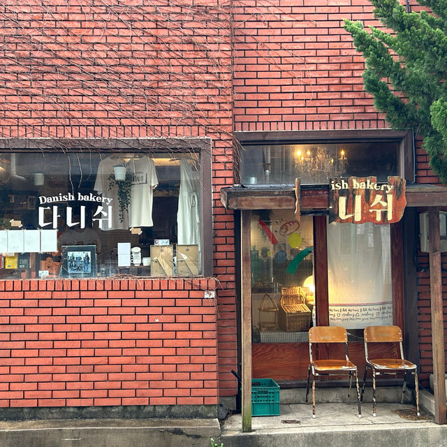 ੈ✩‧₊˚💨다니쉬 in 제주 함덕 💖빵 맛집