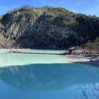 Blue lake 