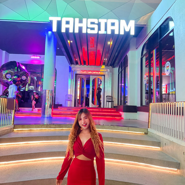 Tah Siam Music Cafe Pattaya