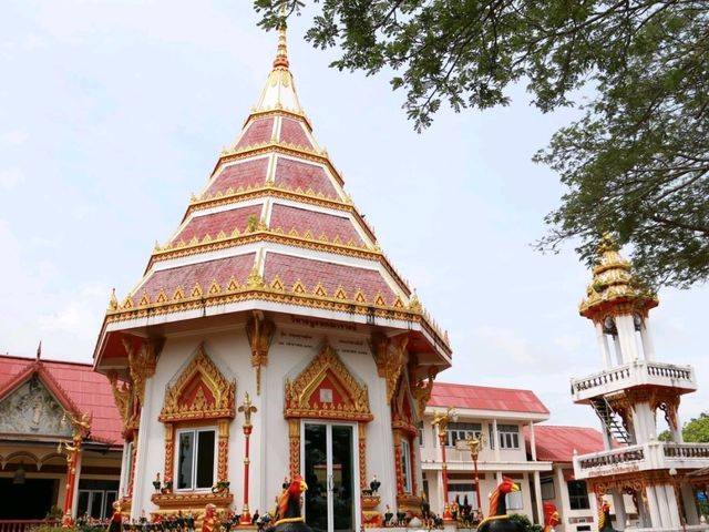 เที่ยววัดปากน้ำแหลมสิงห์