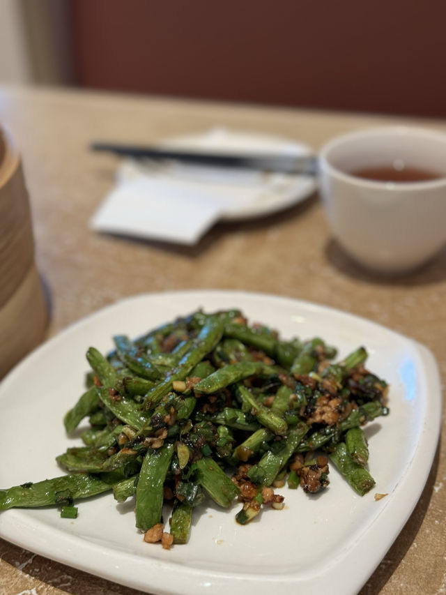 招牌八色小籠包 高質滬菜