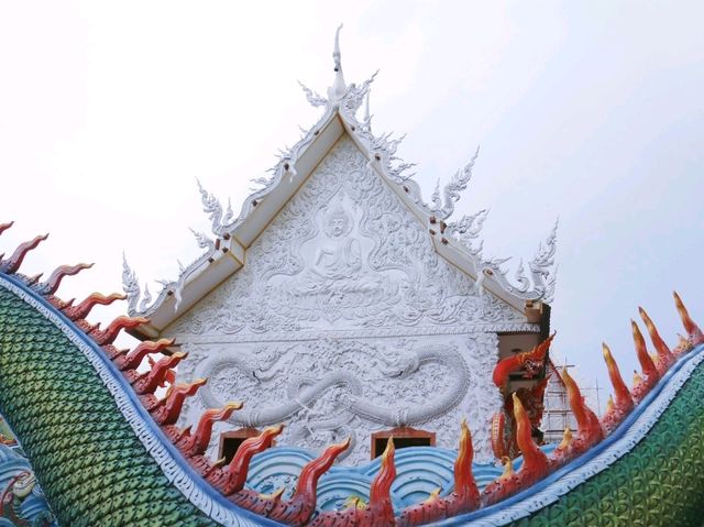 สักการะขอพรลอดพญาเต่า วัดหนองจับเต่า