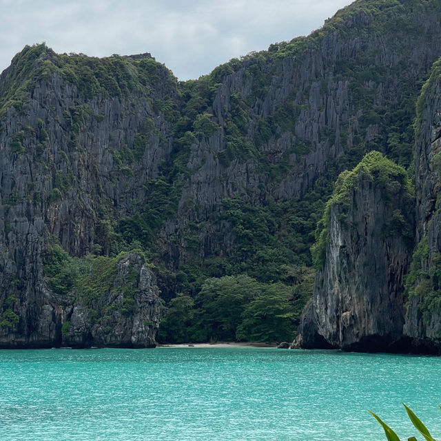 Beautiful maya bay 