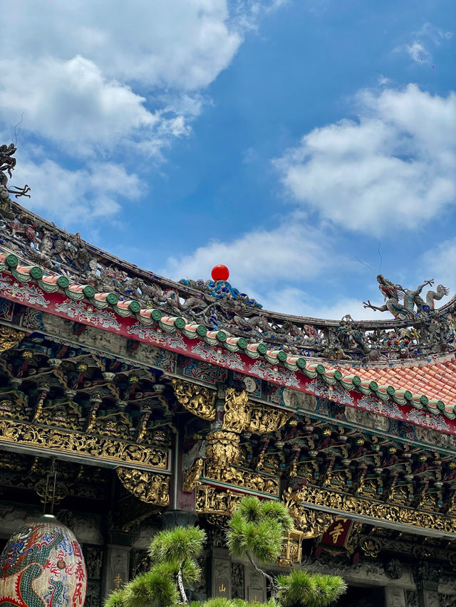 วัดหลงซาน - Longshan Temple