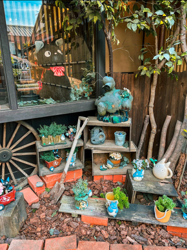 Ghibli Store in Kyoto is SO cute! 🐈‍⬛🇯🇵