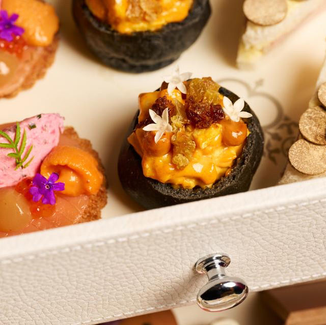 Pretty Afternoon Tea 🫖 in Luxury Jewel Box 