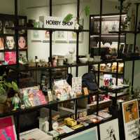 House of Hobby: คาเฟ่สำหรับคนรักอาร์ตและของเล่น