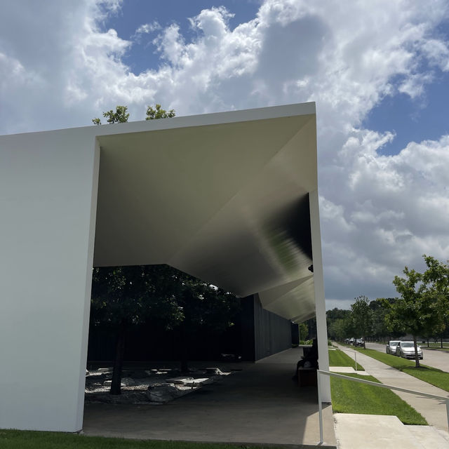 The Menil Collection: A Quiet Artistic Escape