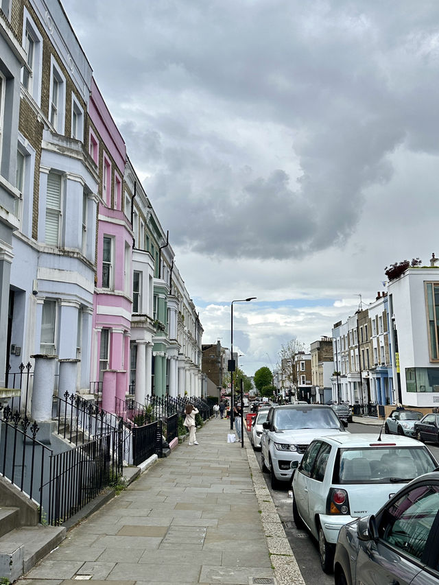 Notting Hill Vibes: A Walk Through London’s Iconic Streets 🇬🇧