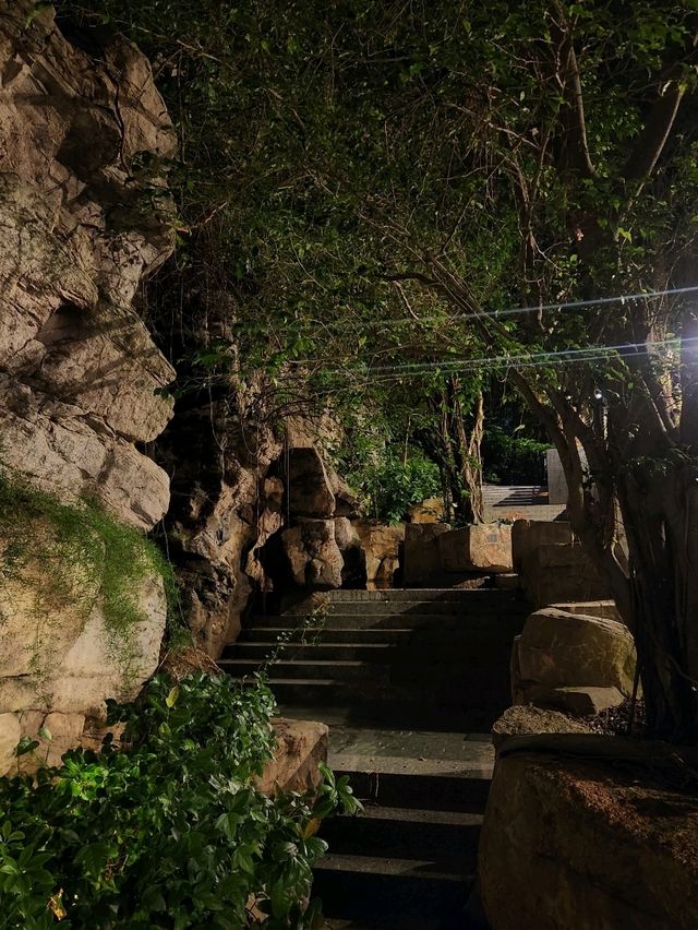 빌딩 숲 속 하늘정원 같은 장강공원(쳉콩공원)