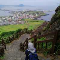 Seongsan Ilchulbong's Morning Glory