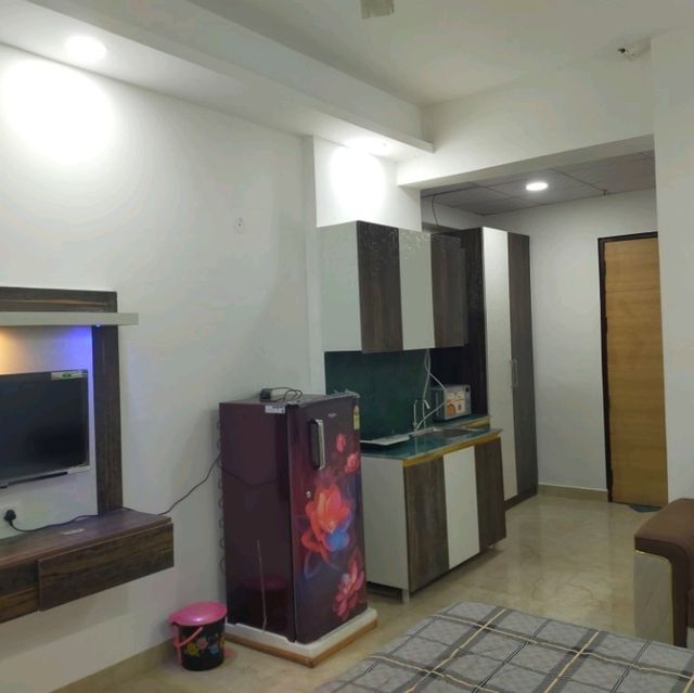 Fully Furnished Luxurious Studio Apartment in Gaur City Centre Greater Noida West 