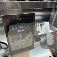 【韓国】1946年創業！老舗のパン屋さん🤍🤍