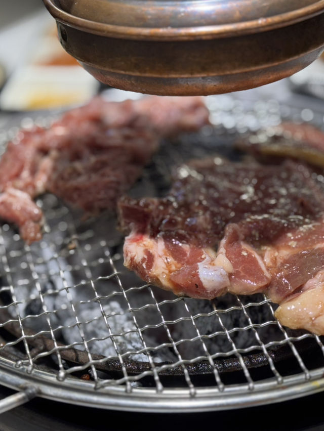 무한으로 즐기는 고기 테마파크, 육미제당 묵동