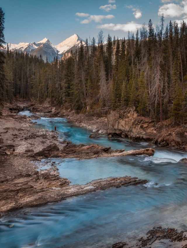 Discover the Wonders of Yoho National Park