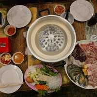 นั่งย่าง (หมูกะทะ)
