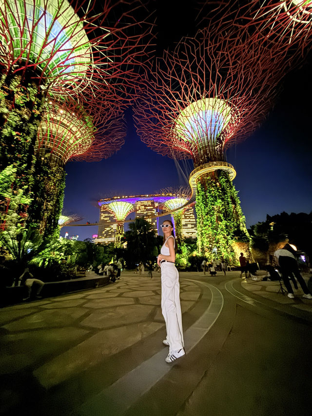 Night vibes in Singapore