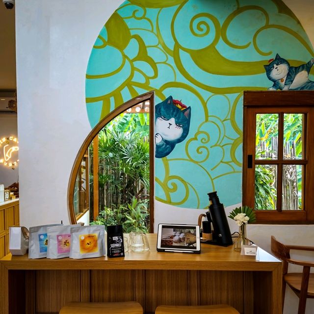 KIN CAFE 