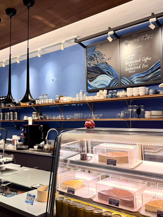 南京復興站辦公咖啡廳「Coffee Underwater」
