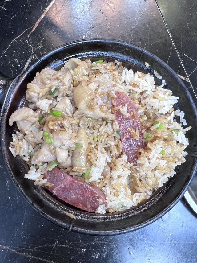 ［香港食記］興記煲仔飯-黯然銷魂鍋巴飯🍚🥢
