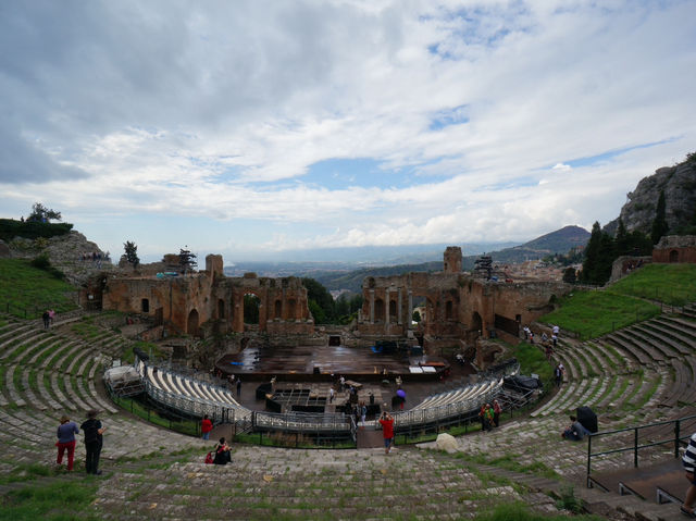 【イタリア・タオルミーナ】ギリシャ劇場(タオルミーナ古代劇場)