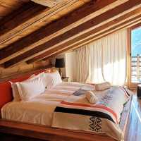 🏔️ Luxury Stay in Verbier: Skiing & High-End Comfort 🎿✨