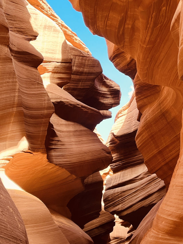 Lower Antelope Canyon