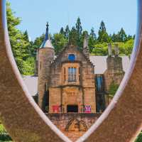ヨーロッパの風を感じる本格的な石の城🏰✨