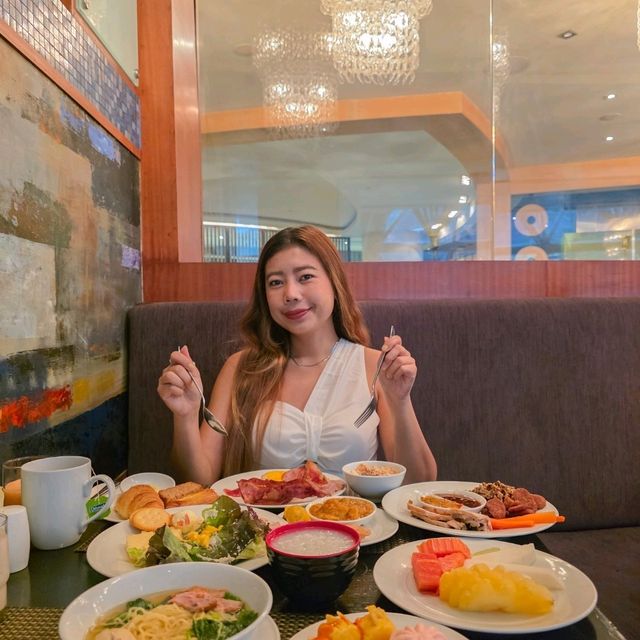 ที่พักใจกลางย่านอโศก ทำเลดี เดินทางสะดวก ดีไซน์เก๋