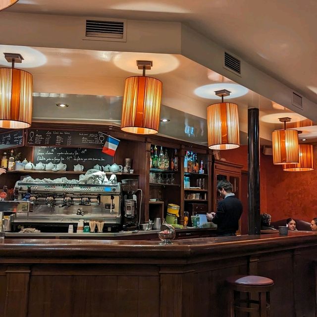 Very good value and location by the seine
