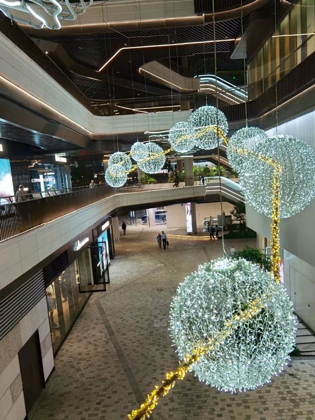 Oriental Sports Center: Architectural Elegance
